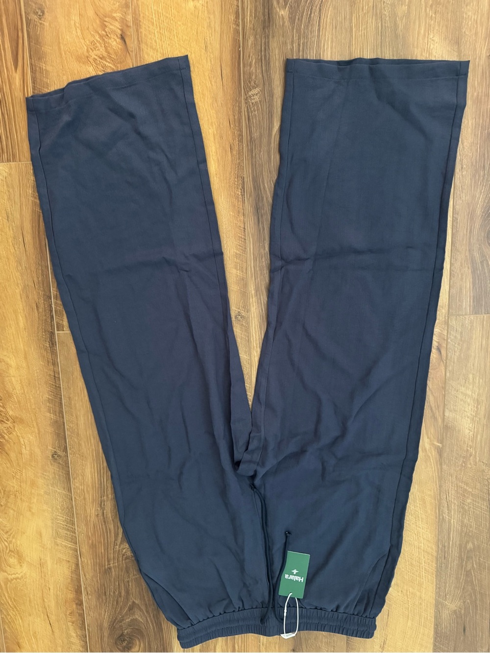 HALARA Navy Wide-Leg Pull-On Pants - Picture 3 of 5